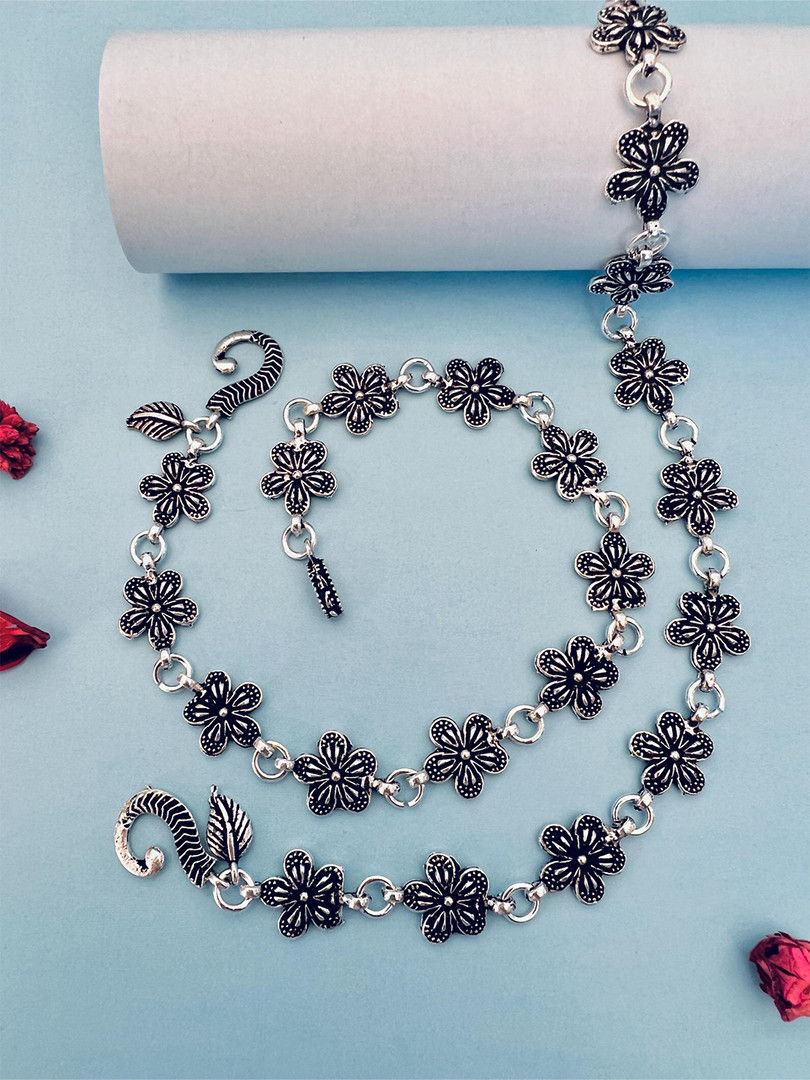 Anklets Sangria Silver-Plated Artificial Stones and Beads Anklet
