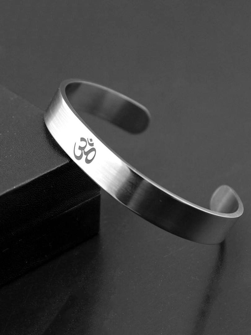 Silver / Black