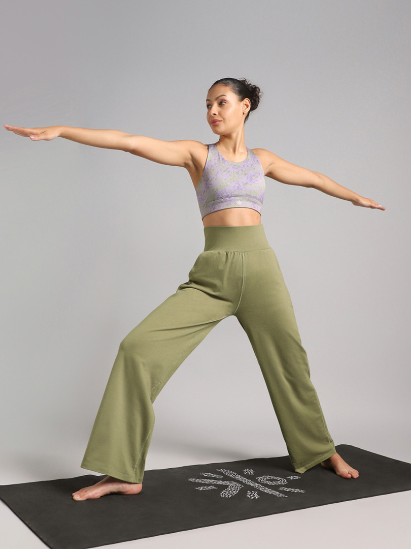 CULT Women's Olive Flow Form Yoga Straight Pants