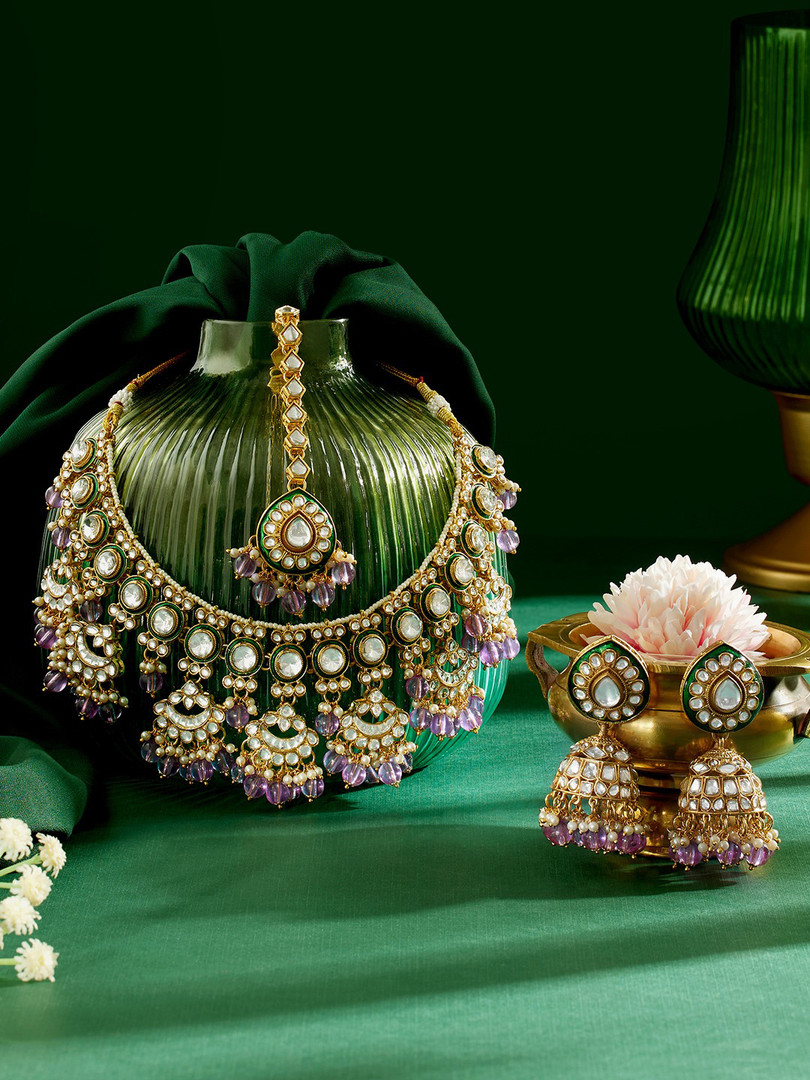 Zaveri Pearls Gold-Plated Kundan-Stone Studded & Beaded Jewellery Set