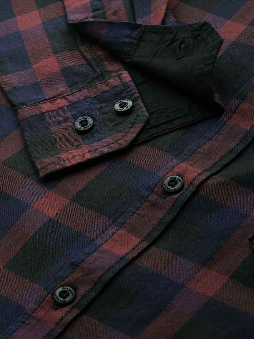 Roadster The Lifestyle Co Men Black & Maroon Checked Pure Cotton Sustainable Casual Shirt