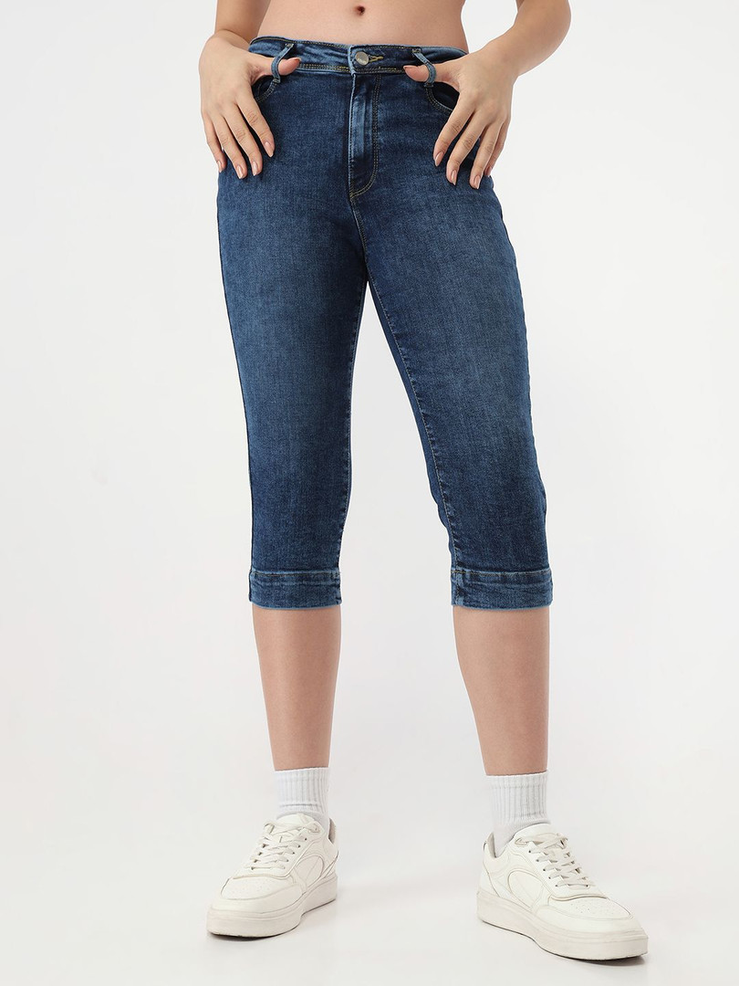 Kraus Jeans Women Cotton Mid-Rise Slim Fit Capris