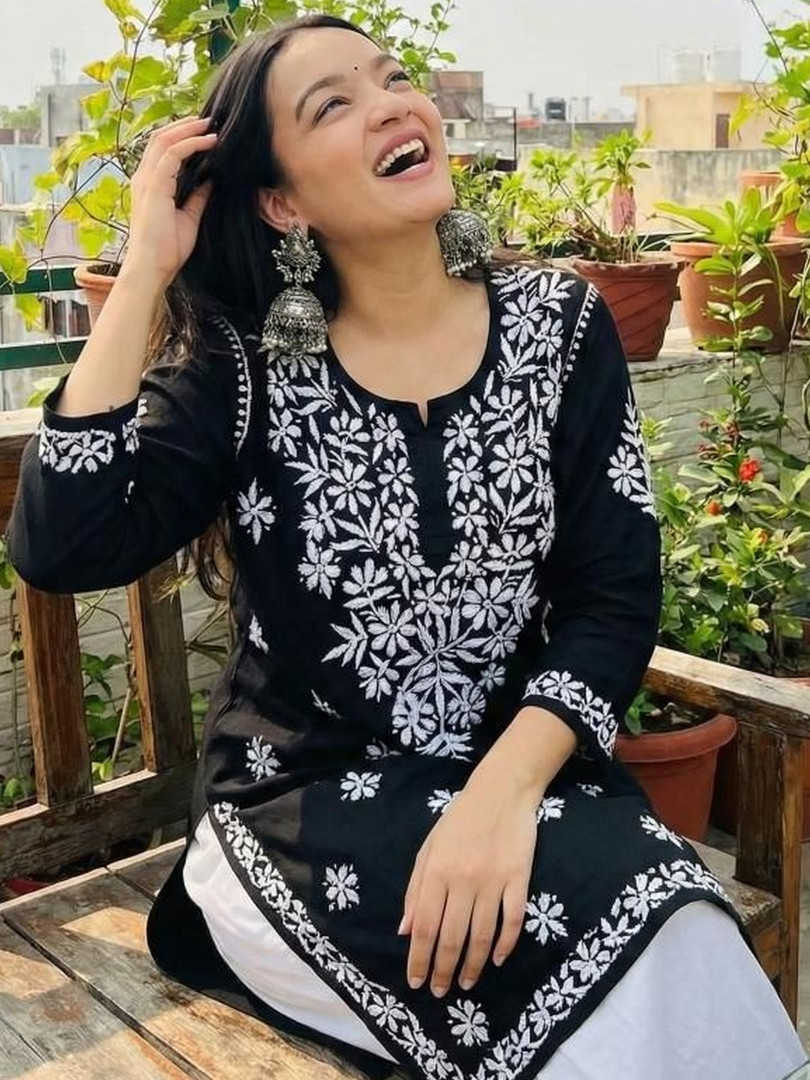 OPIVE FASHION HUB Viscose Rayon Embroidered Ethnic Tunic