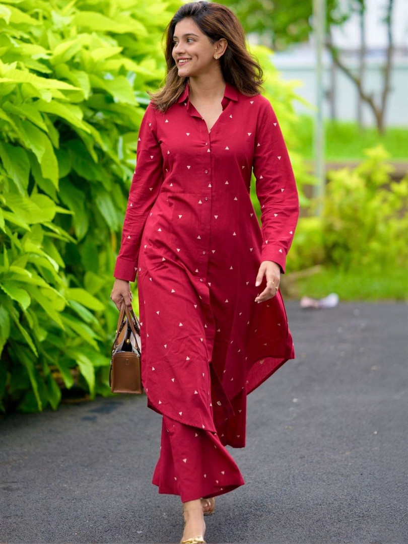 ethnic YAGNIK FASHION Geometric Printed Shirt Collar Kurta With Trousers