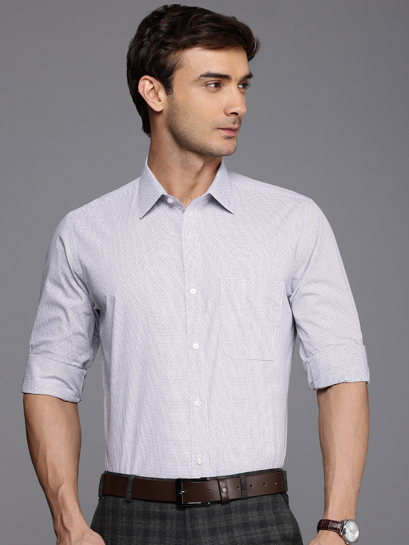 White / Navy Blue