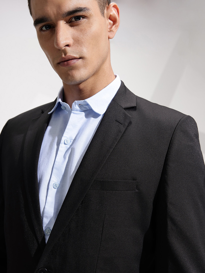 INVICTUS Self Design Notched Lapel Collar Single-Breasted Slim Fit 2 Piece Formal Suits