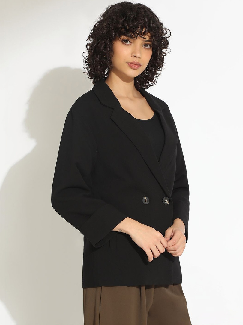 SHOWOFFFF Tailored Fit Double-Breasted Blazers