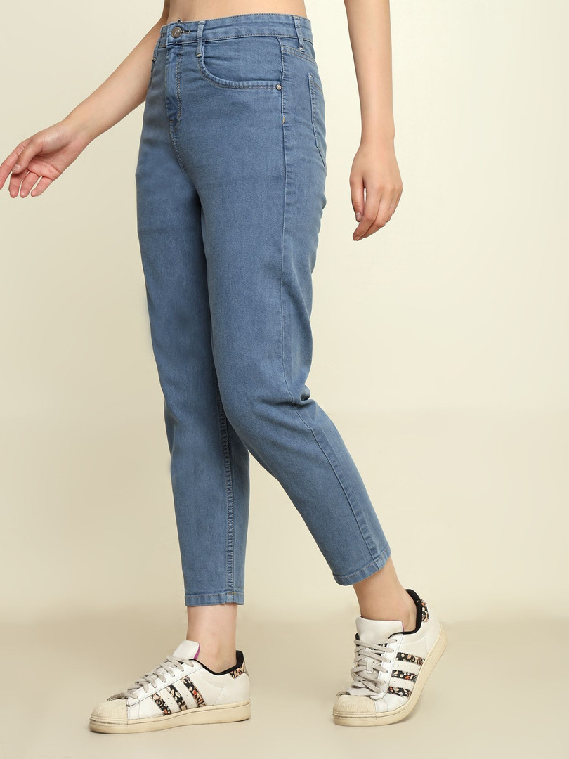 zayla Women Cotton Loose High-Rise Stretchable Jeans