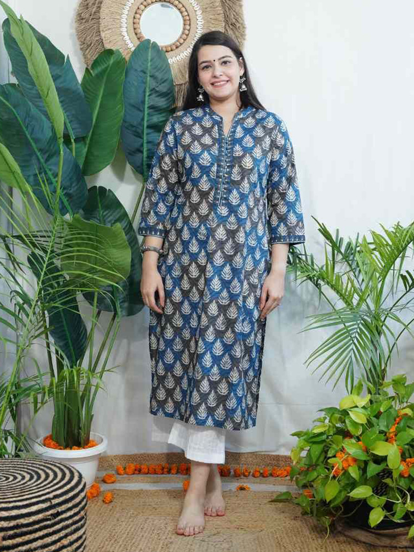 Sanskritam Tropical Printed Mandarin Collar Pure Cotton Straight Kurta