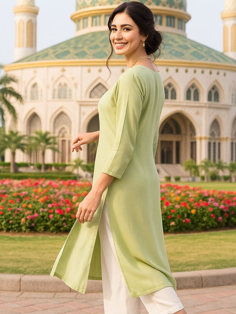 HERE&NOW Women Floral Embroidered Chikankari Kurta