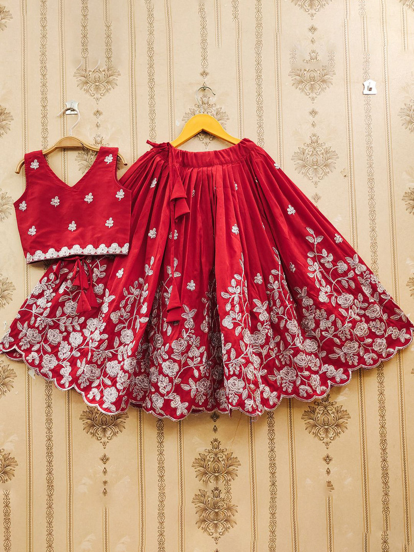 Red / Gold