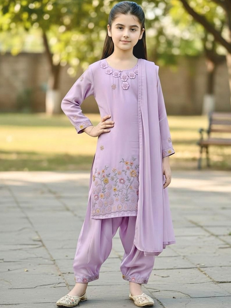 BARKAT DESIGNING PLANET Girls Kurta With Salwar & Dupatta