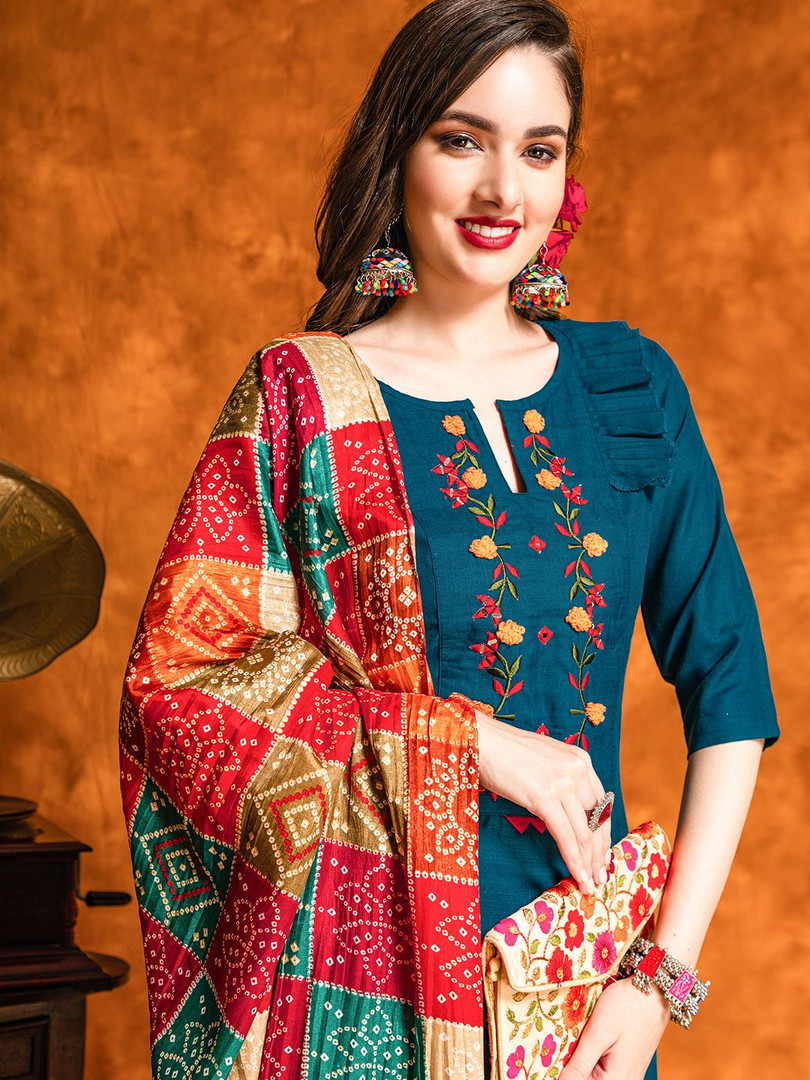 KALINI Floral Embroidered Regular Pure Cotton Kurta With Patiala & Dupatta
