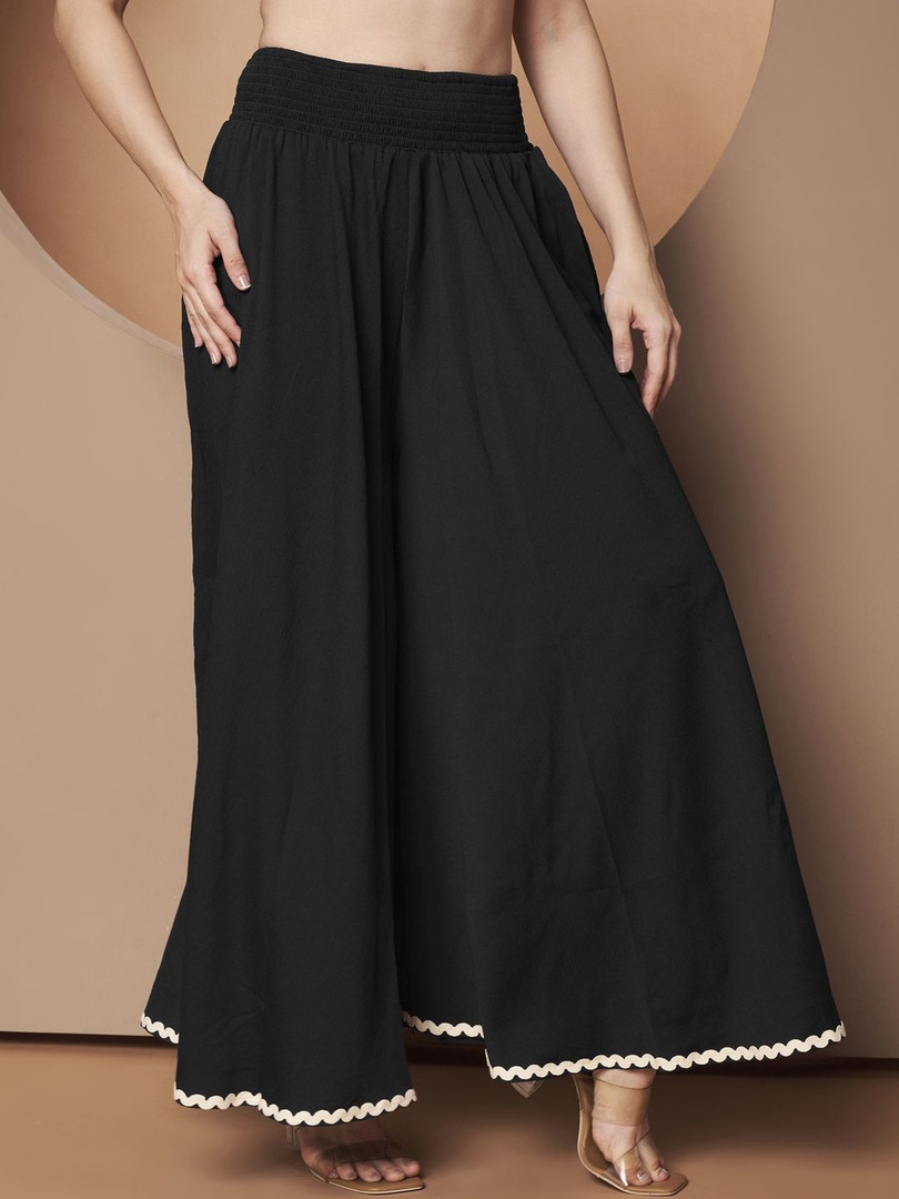 LookShine Women Printed Flared Palazzos