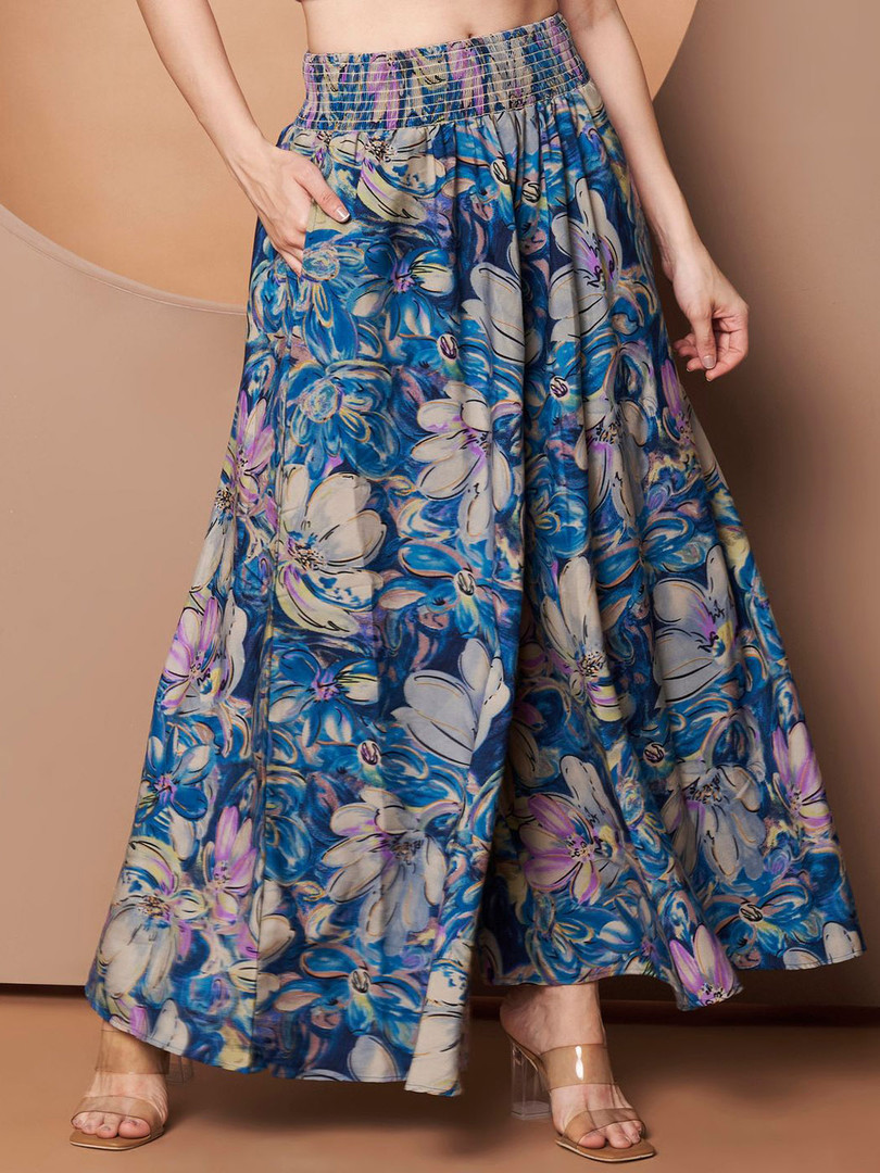 Blue / Beige