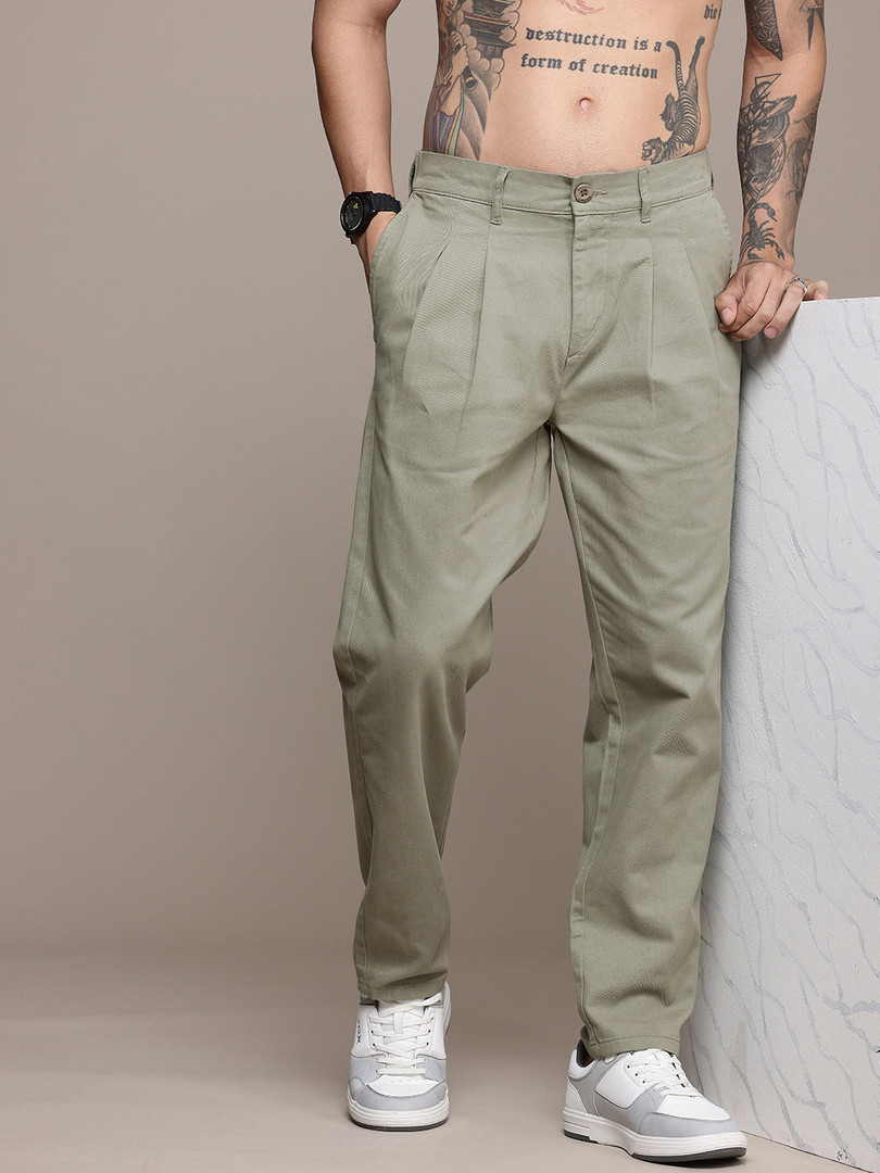 Roadster The Life Co. Men Pure Cotton Relaxed Pleated Chinos Trousers